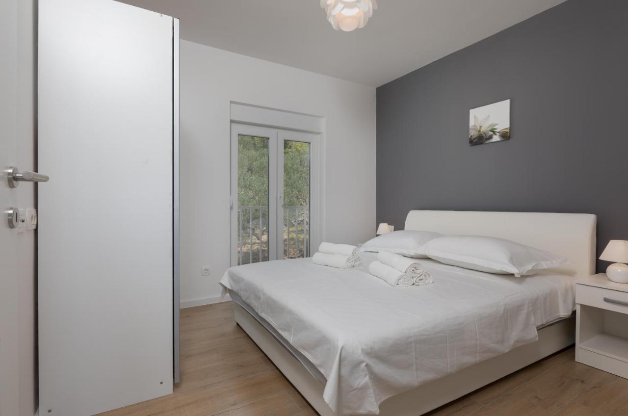 Apartment S&S Deluxe Makarska Esterno foto